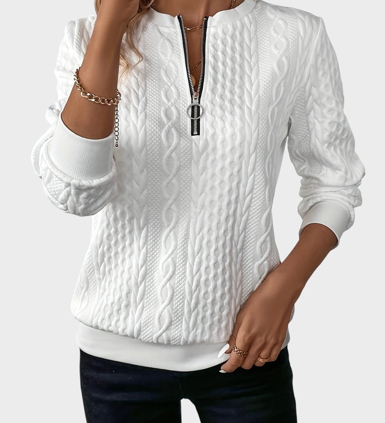 Милена - Дамски пуловер от плетиво