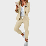 Виктория - Софистиран Костюм