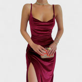 Зорница - Рокля от кадифе със страничен разрез