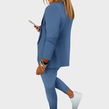 Виктория - Софистиран Костюм