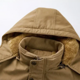 Илиан - Пухено Бомбер Яке