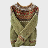 Виктория - Плетен Суитчър с Винтидж Жакардов Узор