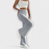 Десислава - Широки панталони със стил