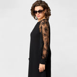 Елена - Елегантна Чипкова Рокля