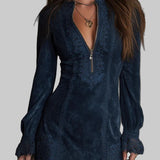 Лилия - Мини суедово рокля Aurora с дантела