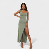 Виктория - Дълга рокля с открит гръб