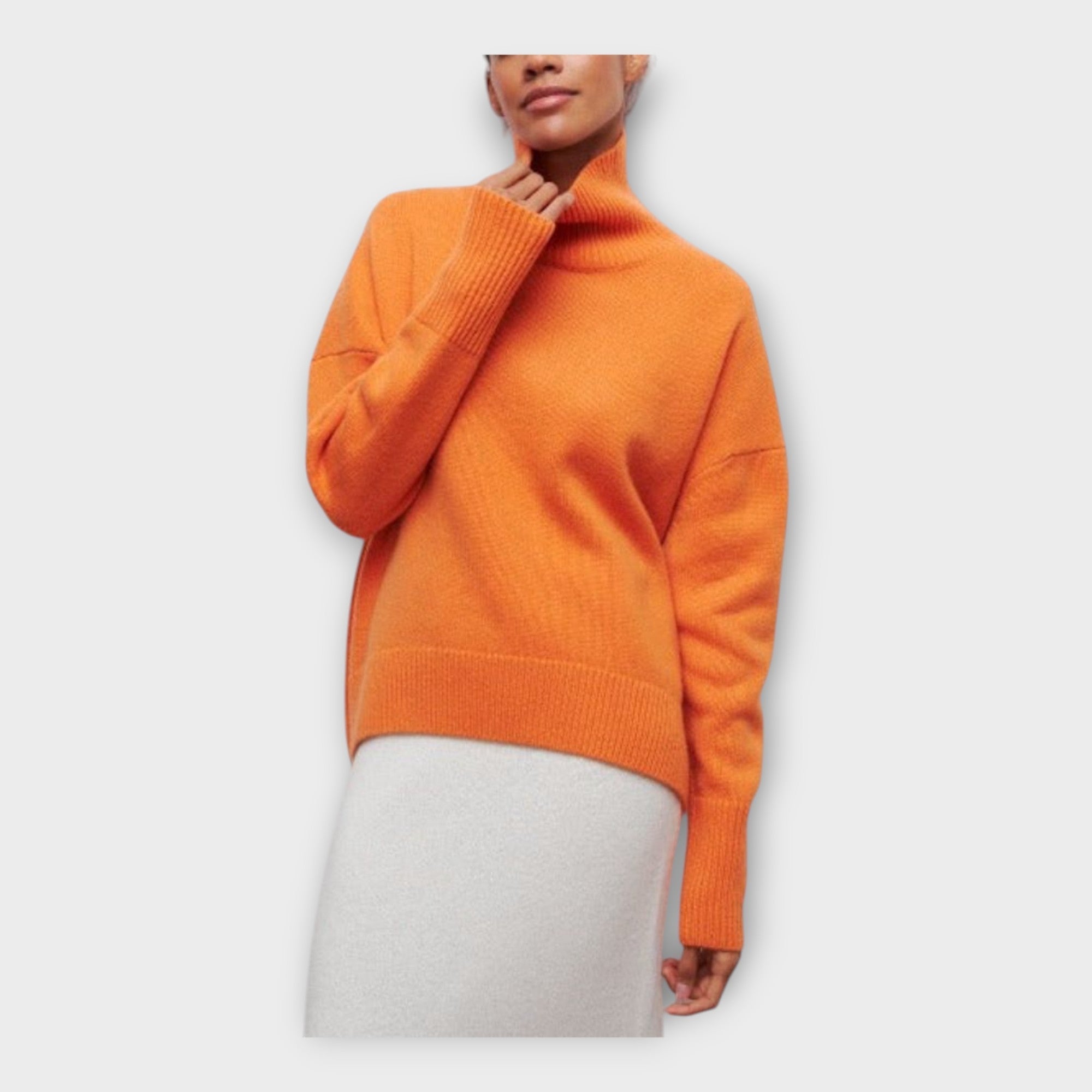 Надежда - Плетен Пуловер с Висок Овратник