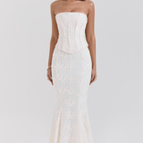 Емилия - Рокля с Изроден Корсет