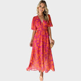 Надя - Цветна миди рокля с ръкави тип пъф и V-образно деколте