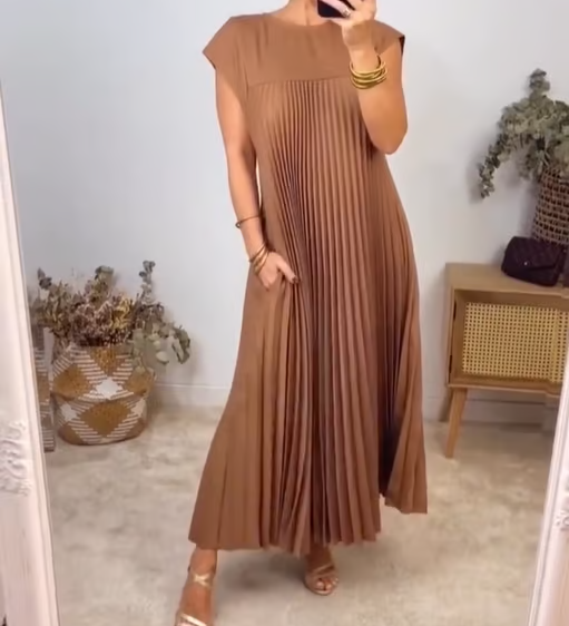 Радостина - Вечна и Удобна Рокля