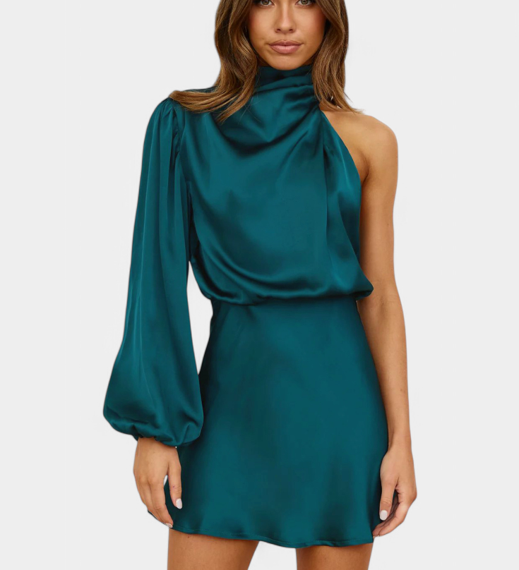 Десислава - Джелена с драпиране на едно рамо