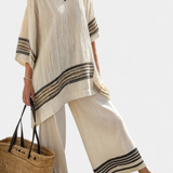 Анелия - Комплект Медитеран Дейзи от бамбукова материя с елегантни червени и зелени ивици