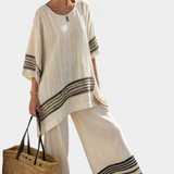 Анелия - Комплект Медитеран Дейзи от бамбукова материя с елегантни червени и зелени ивици