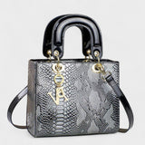 Десислава - Чанта Ефект Змия