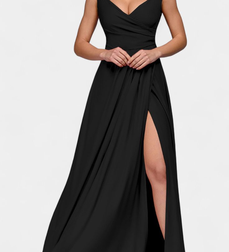 Теодора - Дълга Рокля с Драпиране Отпред и Прекрит Изрез