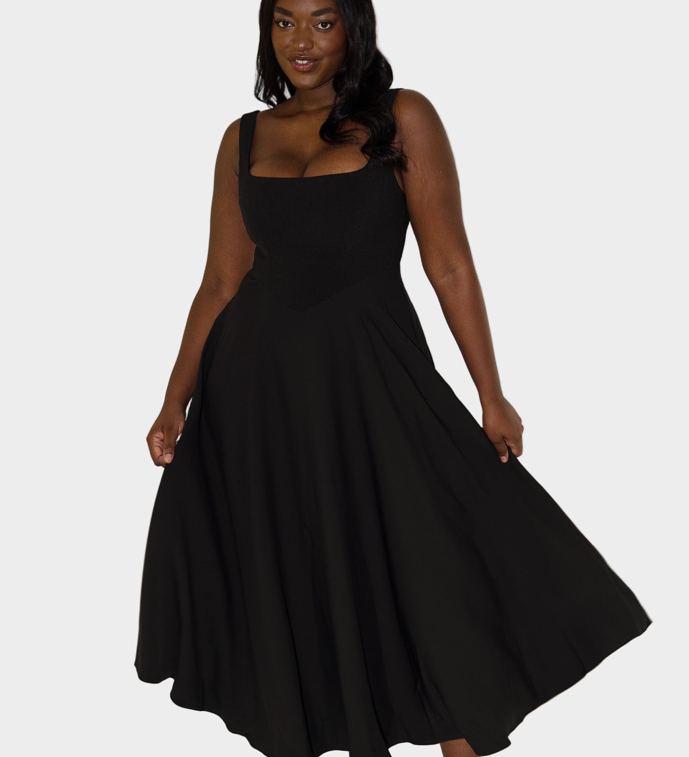 Десислава - Въздушна Миди Рокля с Елегантна Линия и Природно Движение