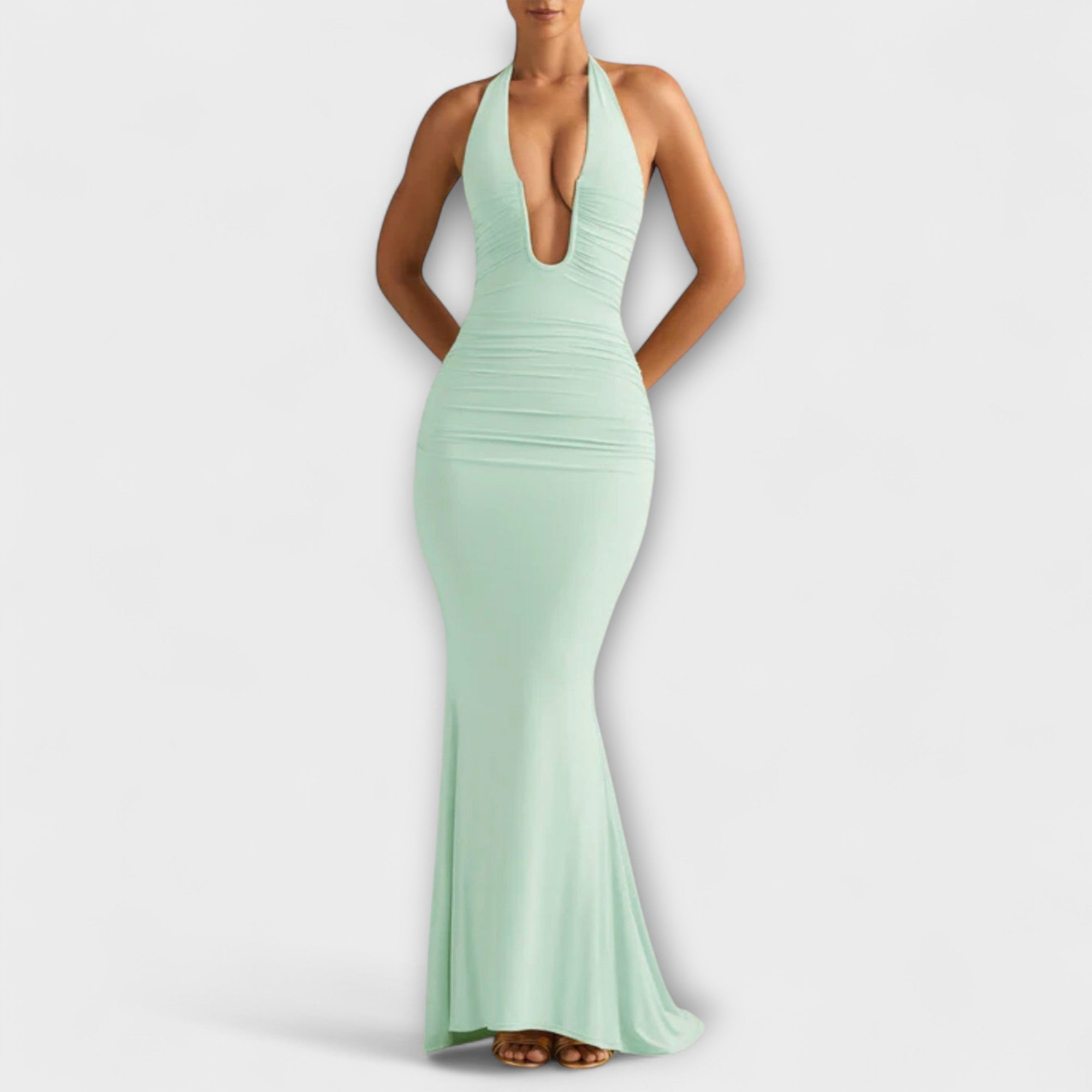 Александра - Елегантна гала рокля с открит гръб и впечатляващо деколте