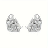 Десислава - обеци с висулка с куче