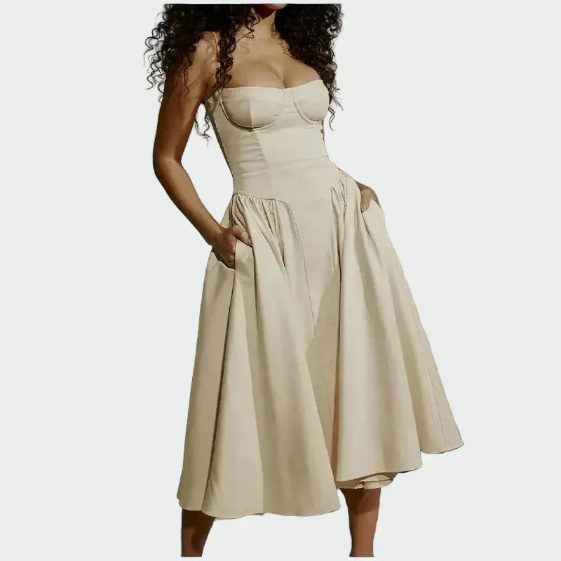 Десислава - макси рокля от сатен с тонки презрамки