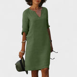 Теодора - Рокля с V-образно деколте