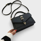 Елена - Класическа Чанта за Рамо