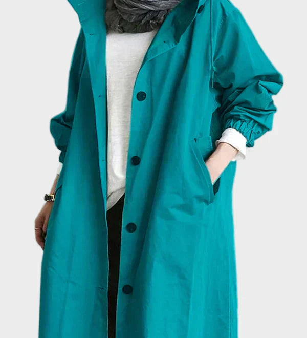 Преслава – стилно тренчкот палто