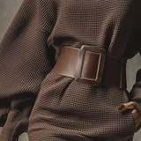 Десислава - Къса рокля от трико с колан