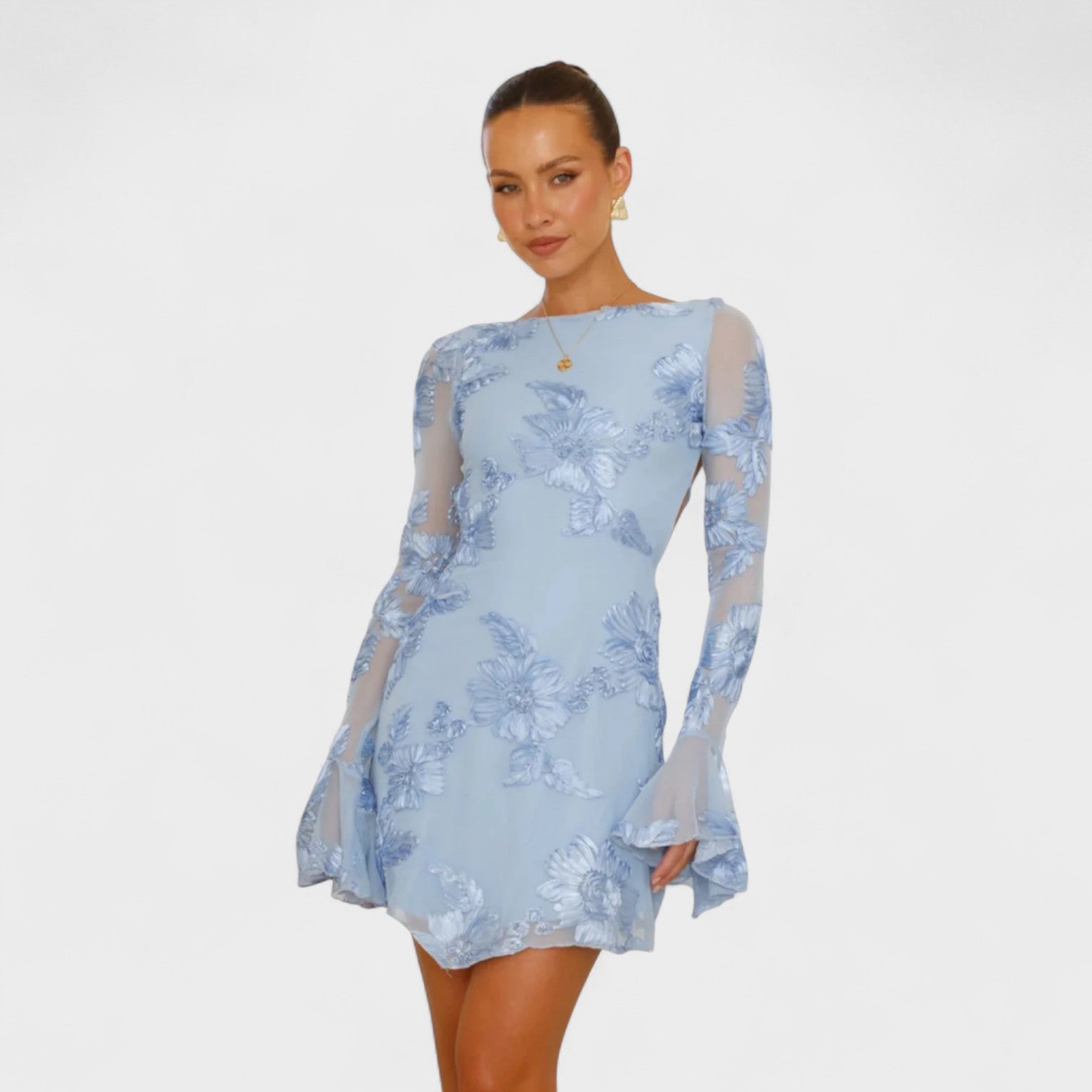 Татяна - Рокля с цветен чар