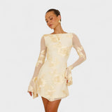 Татяна - Рокля с цветен чар