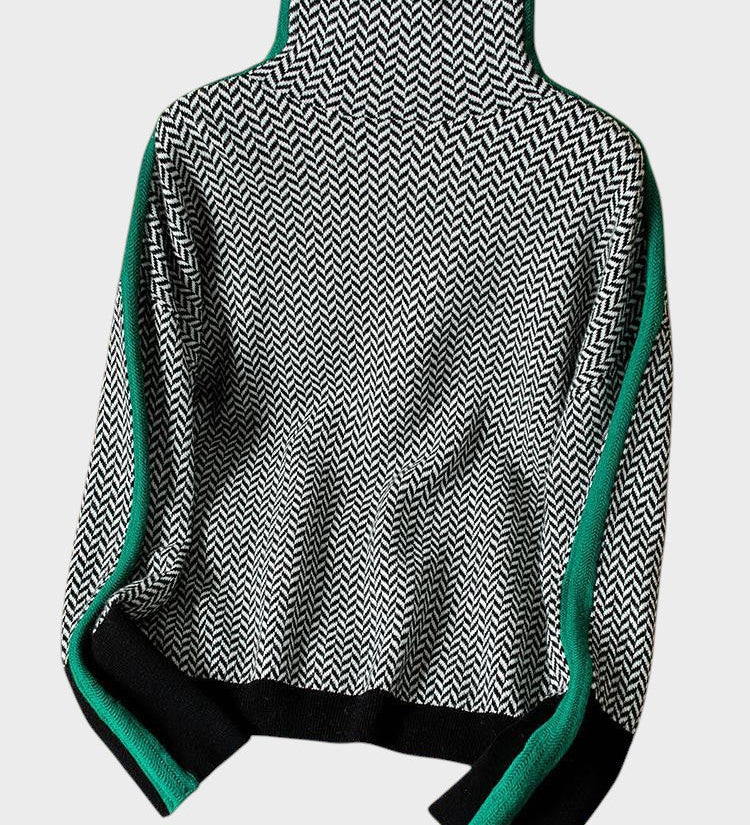 Милена - Пуловер с висока яка