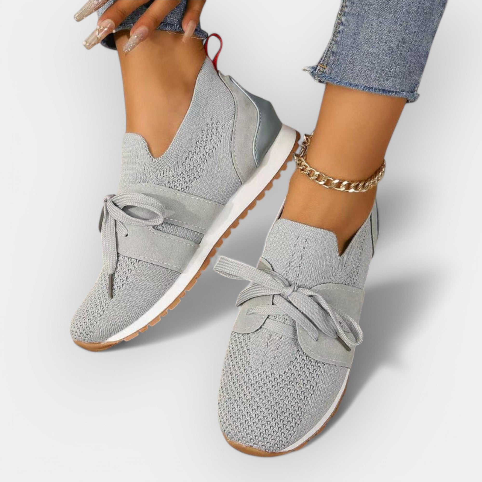 Симона - маратонки