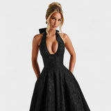 Десислава - Миди рокля с халтер деколте