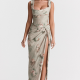 Десислава - Рокля с разрез и цепка