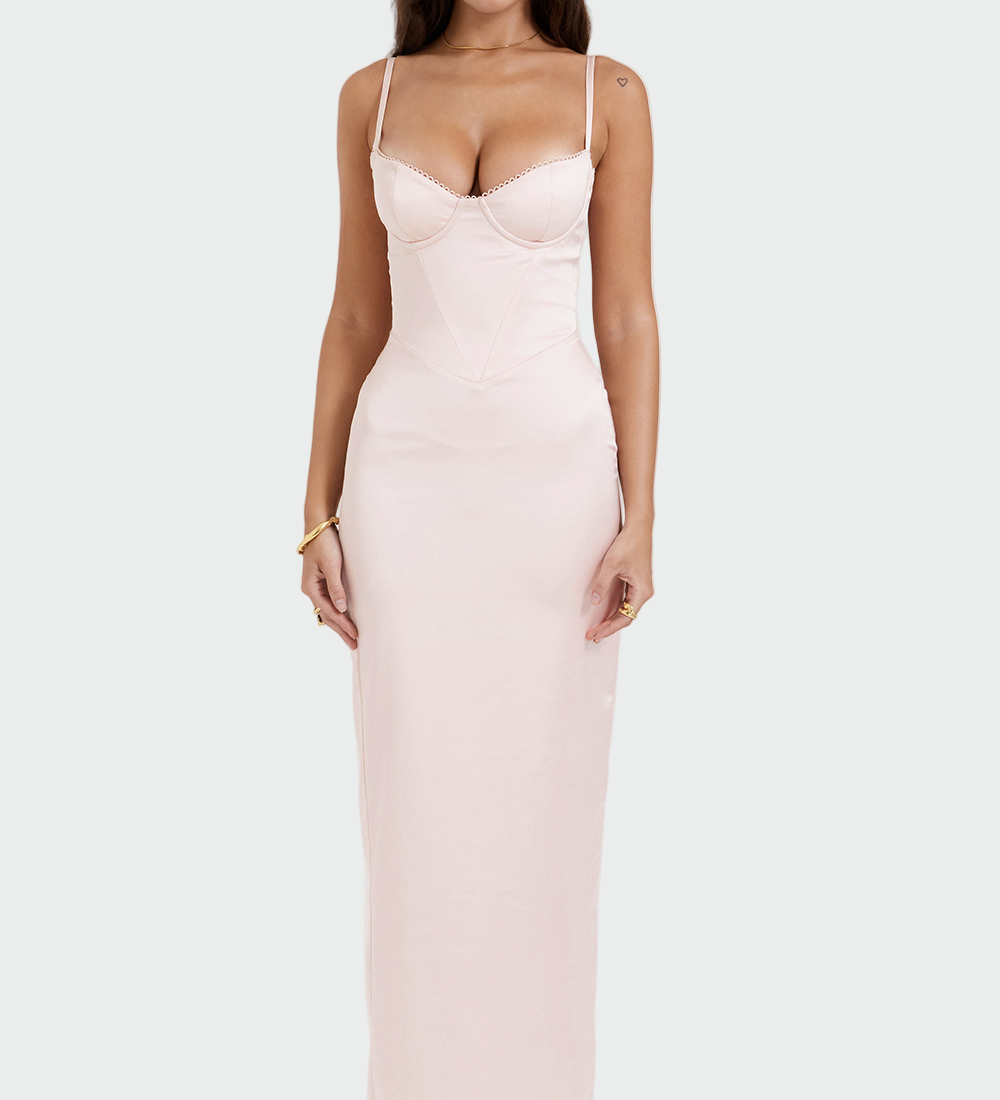 Десислава - Сатенена рокля