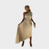 Петя - Елегантна Рокля с Набръчкани Рамена