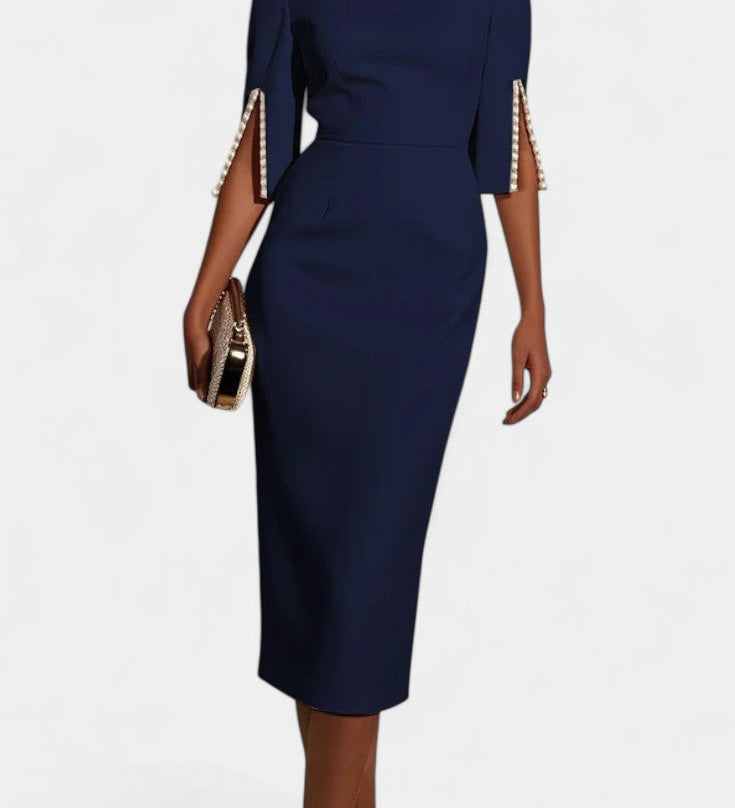 Елена - Миди Рокля с Перлени Детайли и Кръгло Деколте