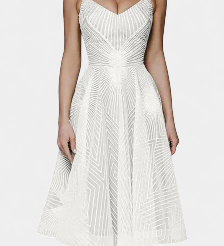 Магдалена - Дълга Рокля с Бродерия и А Силует