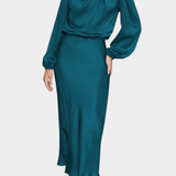 Десислава - Рокля с Висок Яка и Цветни Детайли