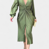 Виктория - Дълга Рокля с Дълги Ръкави и V-образно Деколте