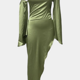 Десислава - Асиметрична Макси Рокля с Едно Рамо и Оформен Талия