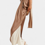 Даниела - Рокля с Неправилен Рез и Открити Гърба