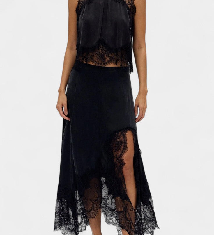 Петя - Миди Пола с Дантелени Детайли и Асиметричен Подгъв