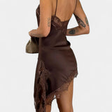 Гергана - Мини Рокля с Презрамки и Дантела