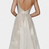 Магдалена - Дълга Рокля с Бродерия и А Силует