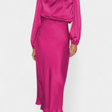 Десислава - Рокля с Висок Яка и Цветни Детайли