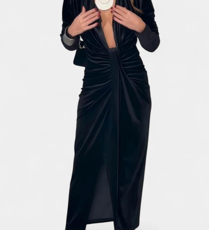 Александра - Вилма Дълга Рокля от Златен Бархет с V-Изрез