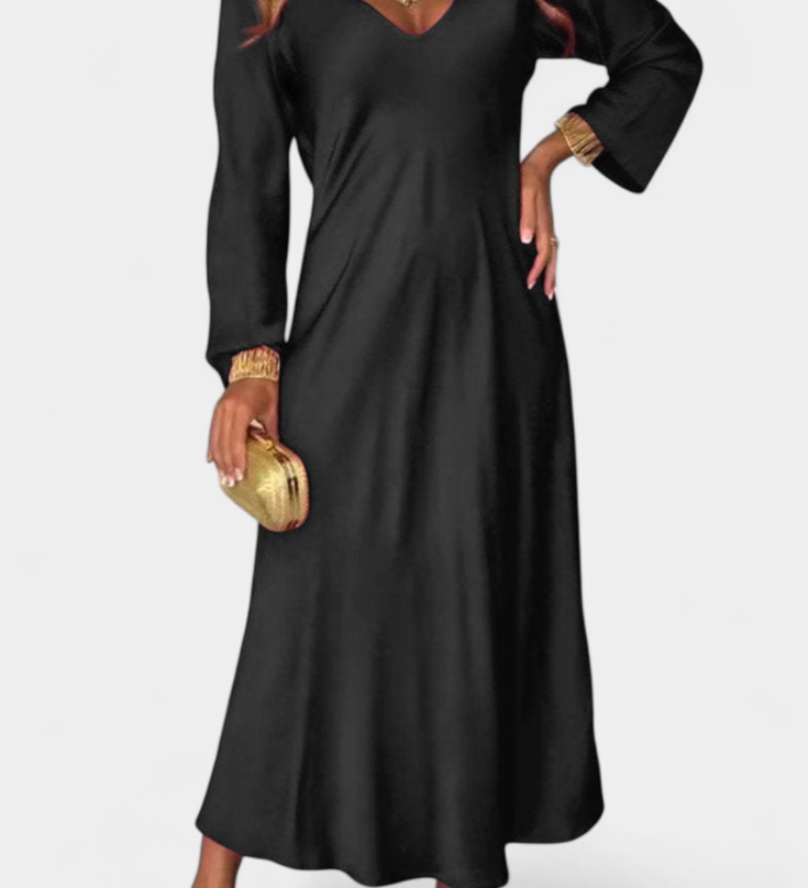 Даниела - Плавна Рокля с V Изрез и Дълги Ръкави