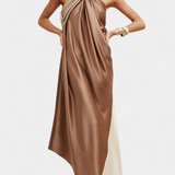 Даниела - Рокля с Неправилен Рез и Открити Гърба