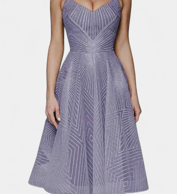 Магдалена - Дълга Рокля с Бродерия и А Силует