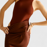 Полина - Рокля с Тънък Топ Стил и Издължена Силует